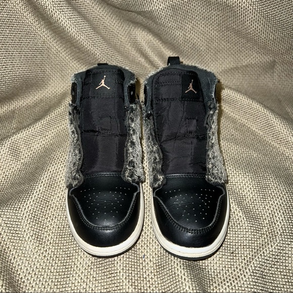 Jordan Retro 1 GG Black Broze With Fur - Picture 3 of 4